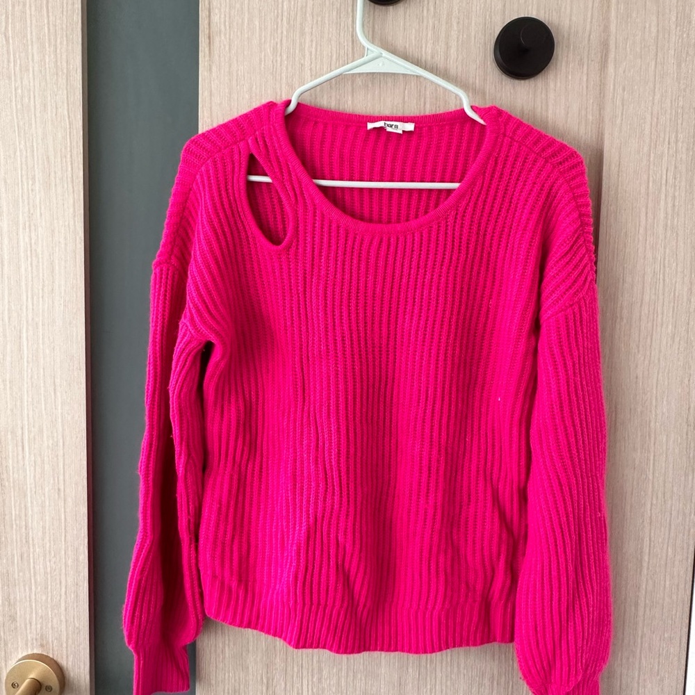Hot Pink Women’s Sweater with detail